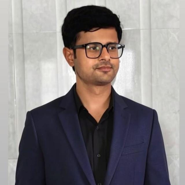 Mypic_facultyprofile.jpeg