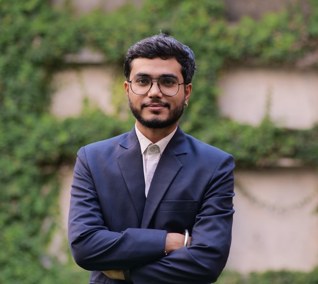 photo_(1)_facultyprofile.jpg